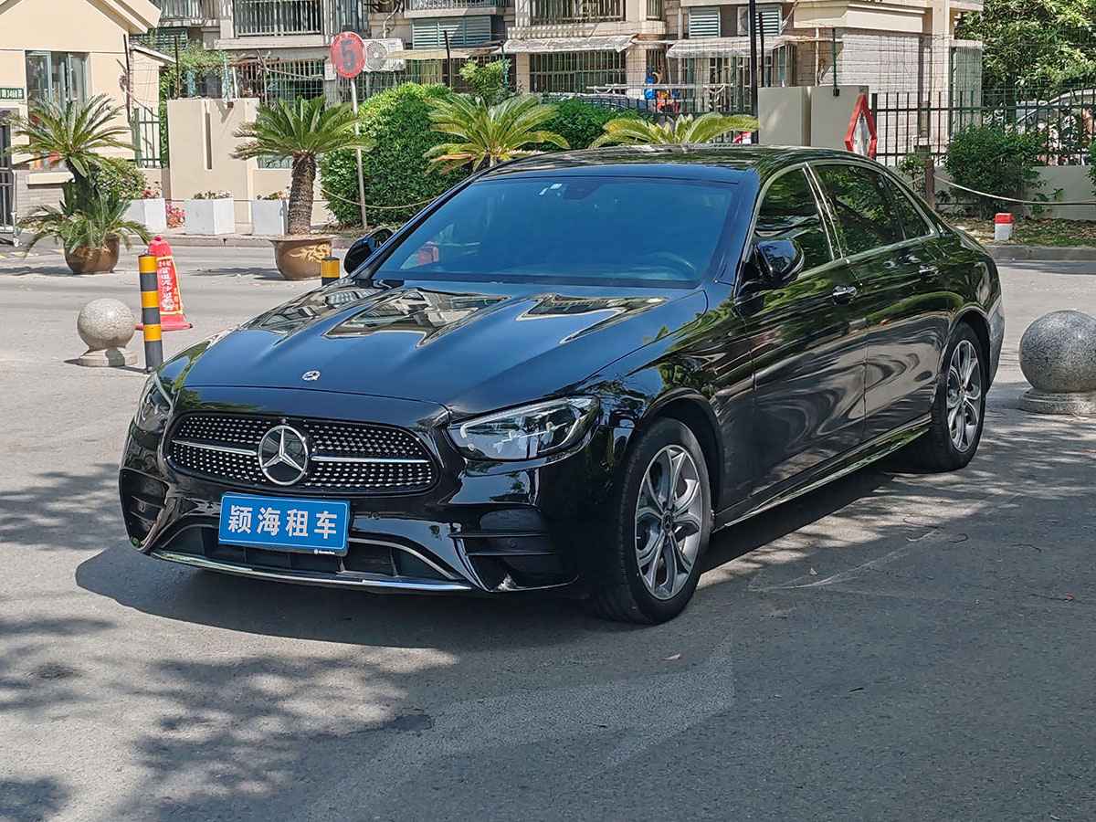 奔驰E级（自驾）