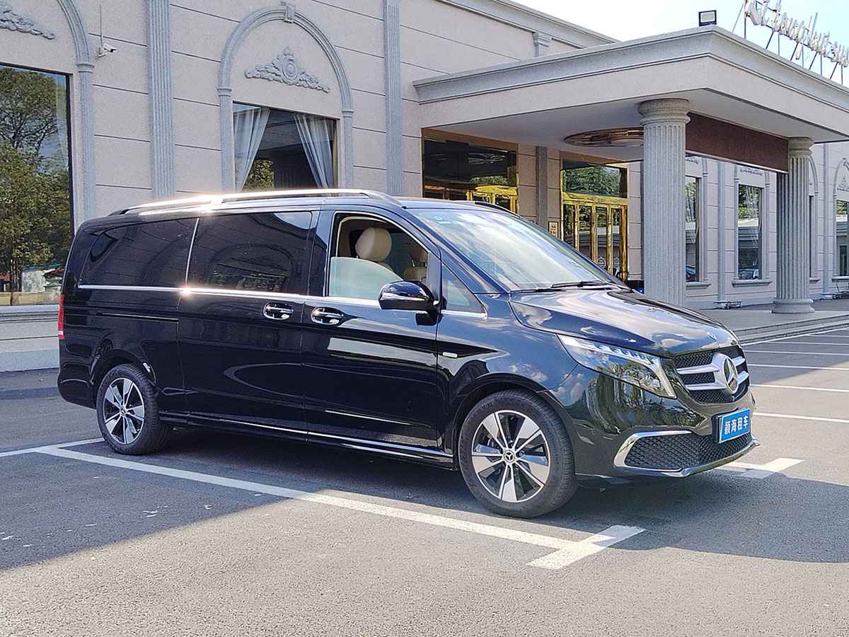 奔驰V级商务车7座