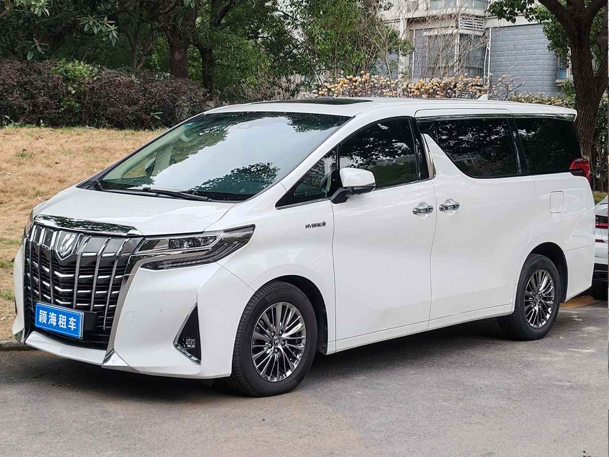 丰田埃尔法商务车7座
